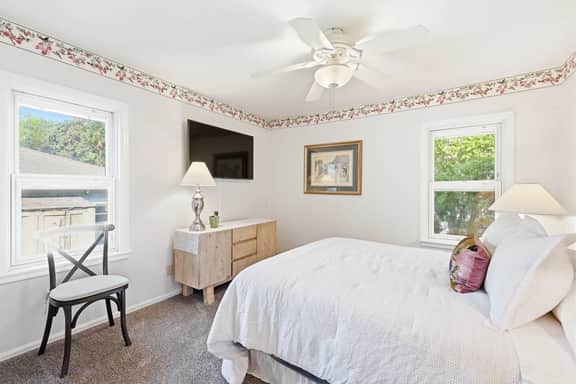 Grandma's Cottage - Image 5